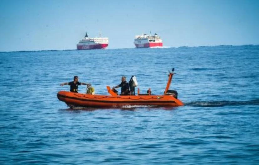 Βίντεο Σοκ: Η στιγμή της ανεύρεσης σορού στη θάλασσα